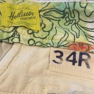 Hollister Men’s Khakis / 34x30